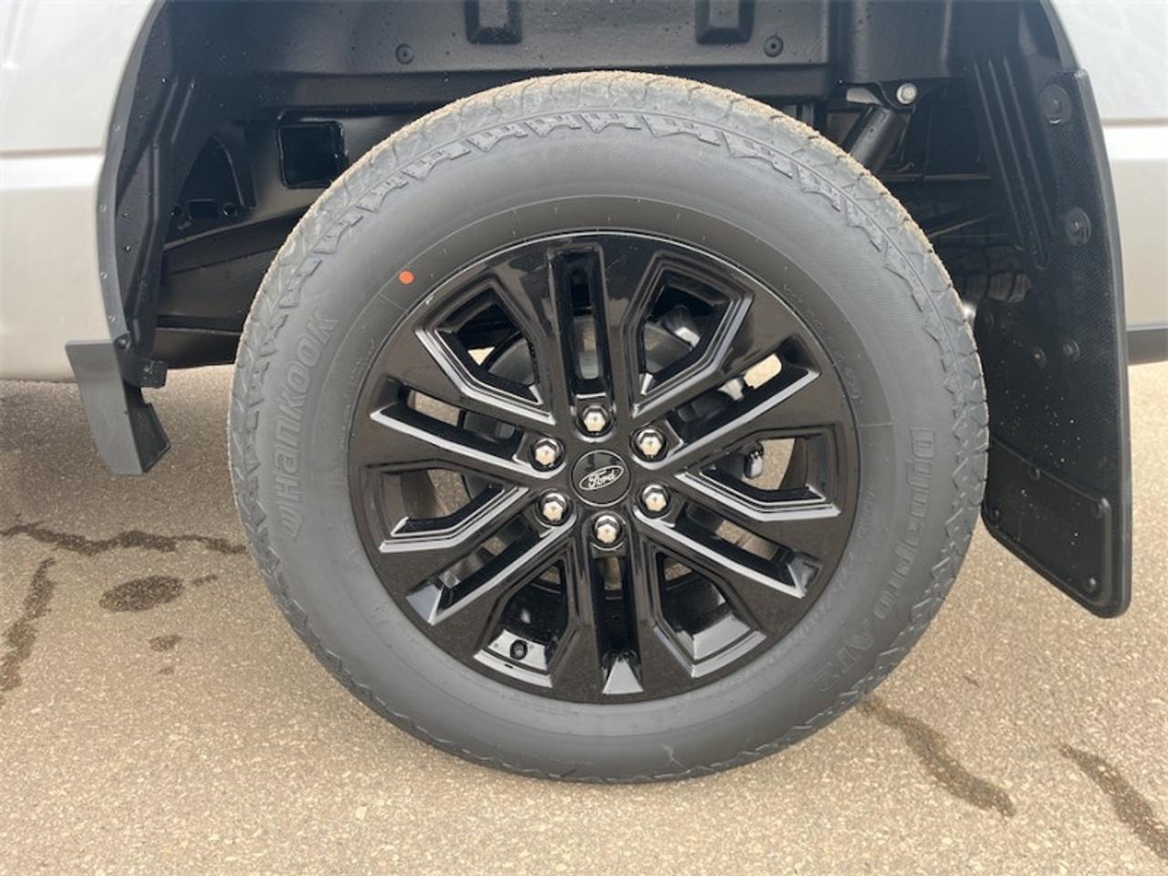 2026 Ford F-150 Lariat  - Tow Package Photo5