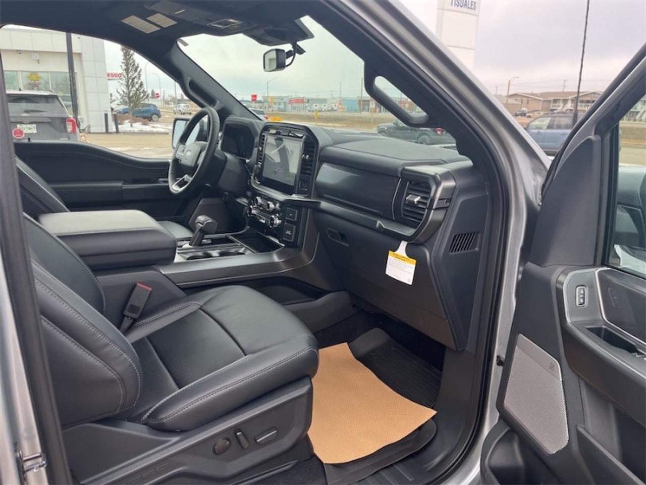 2026 Ford F-150 Lariat  - Tow Package Photo5