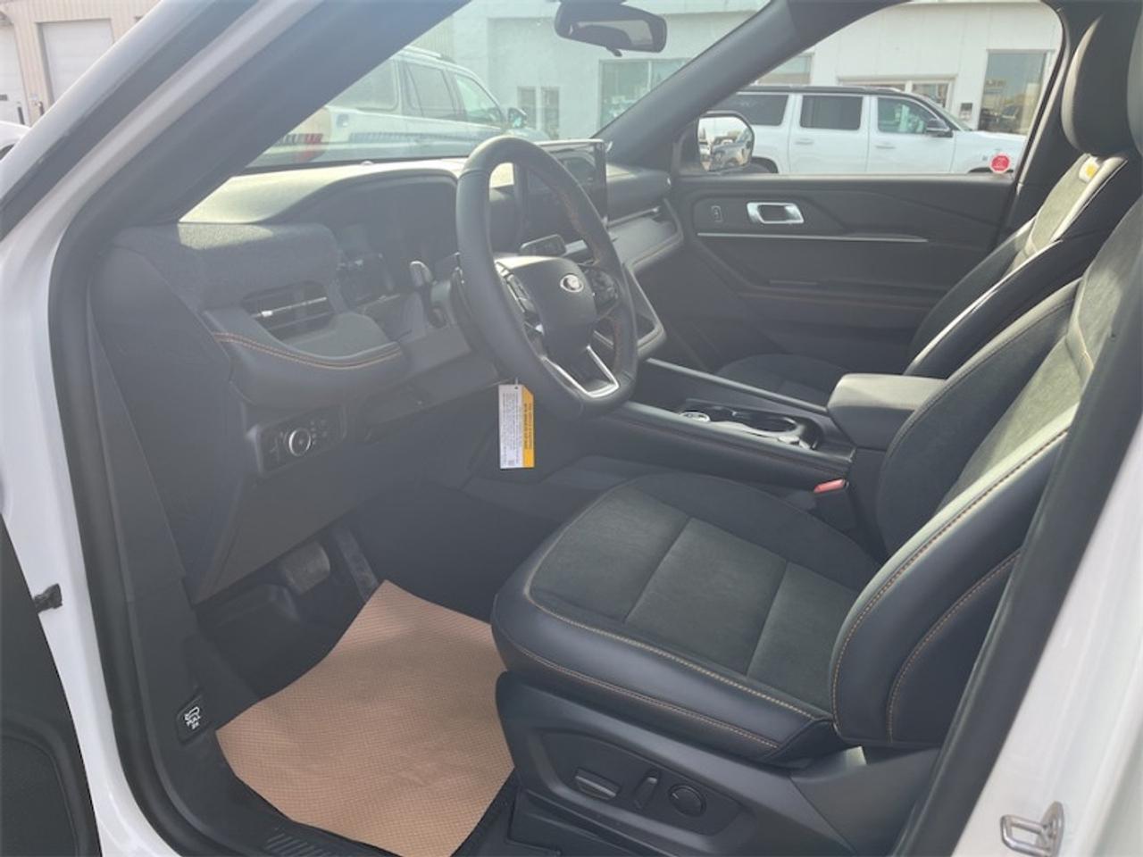 2026 Ford Explorer Tremor  - Cooled Seats -  BlueCruise Photo5