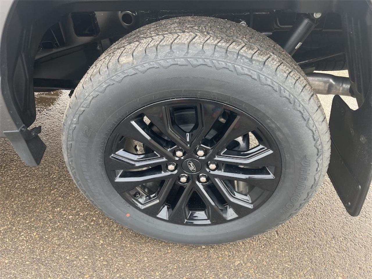 2026 Ford F-150 Lariat  - Tow Package Photo5