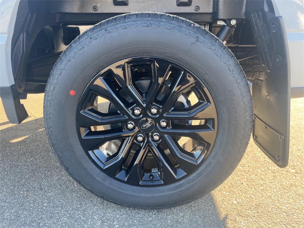 2026 Ford F-150 Lariat  - Tow Package Photo5