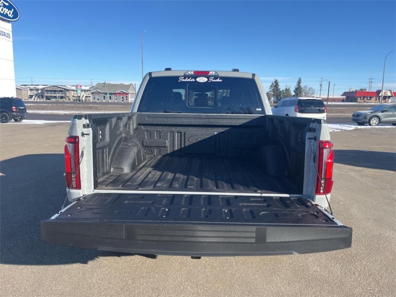 2026 Ford F-150 Lariat  - Tow Package Photo5