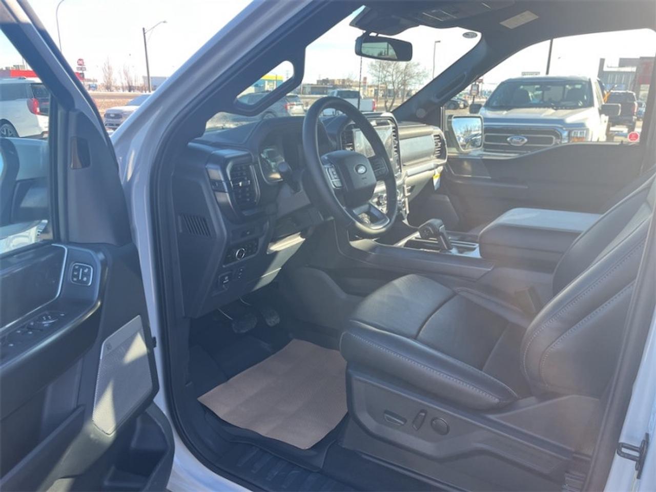 2026 Ford F-150 Lariat  - Tow Package Photo5