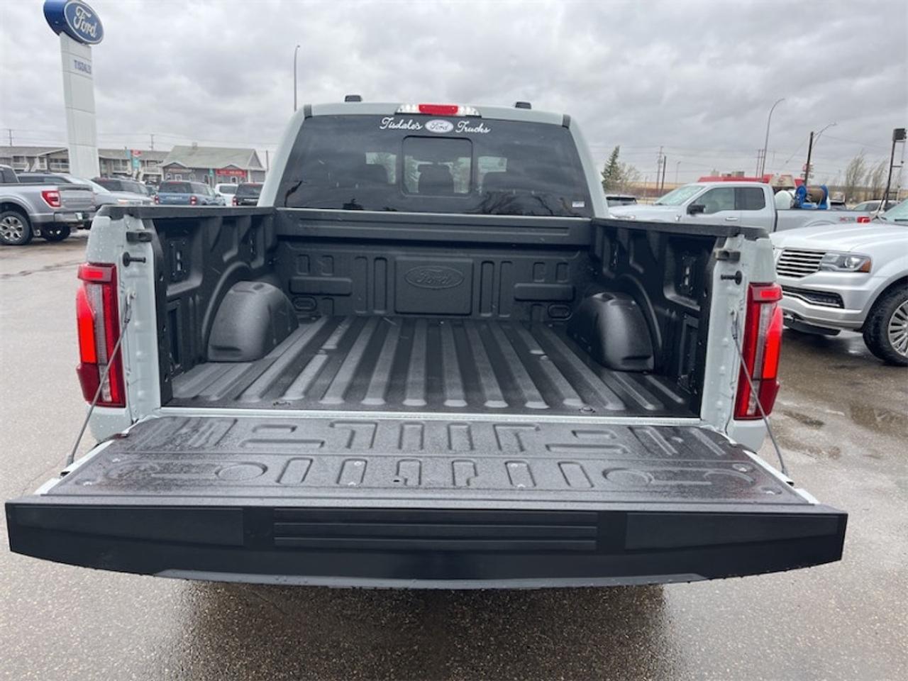 2026 Ford F-150 Lariat  - Tow Package Photo5