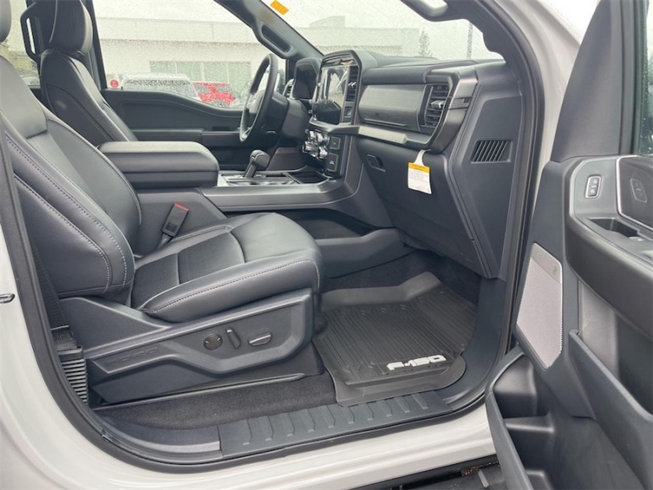 2026 Ford F-150 Lariat  - Tow Package Photo5