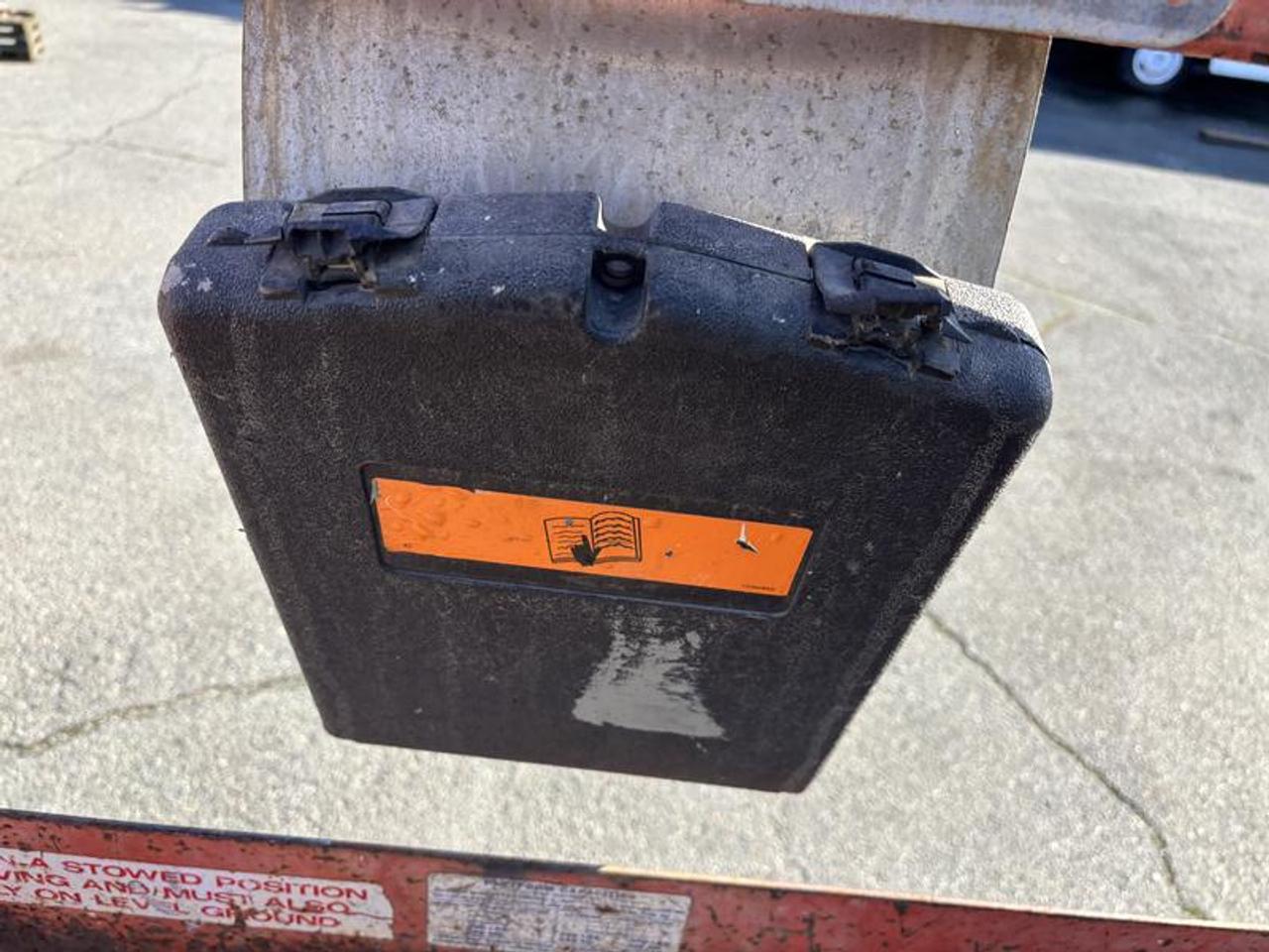 13570688