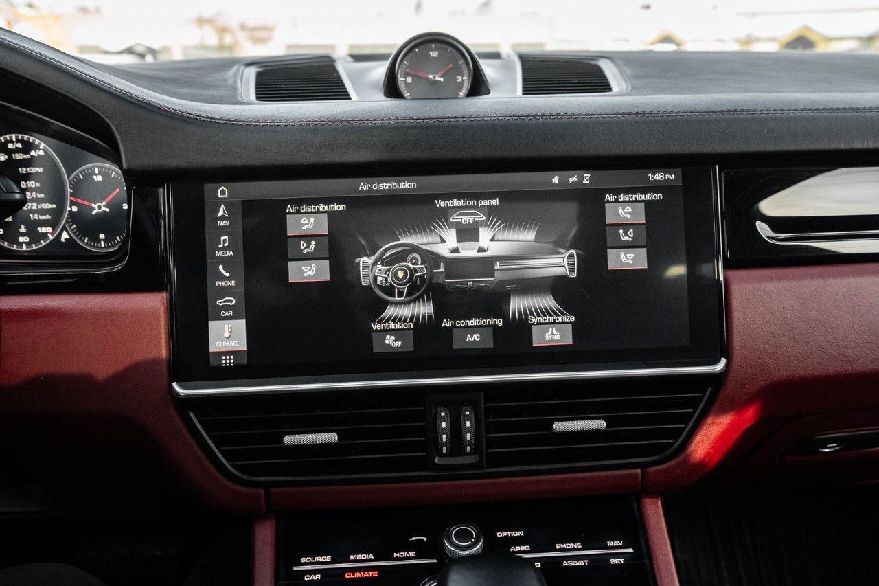 2019 Porsche Cayenne  Photo