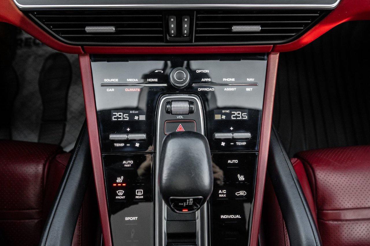 2019 Porsche Cayenne  Photo