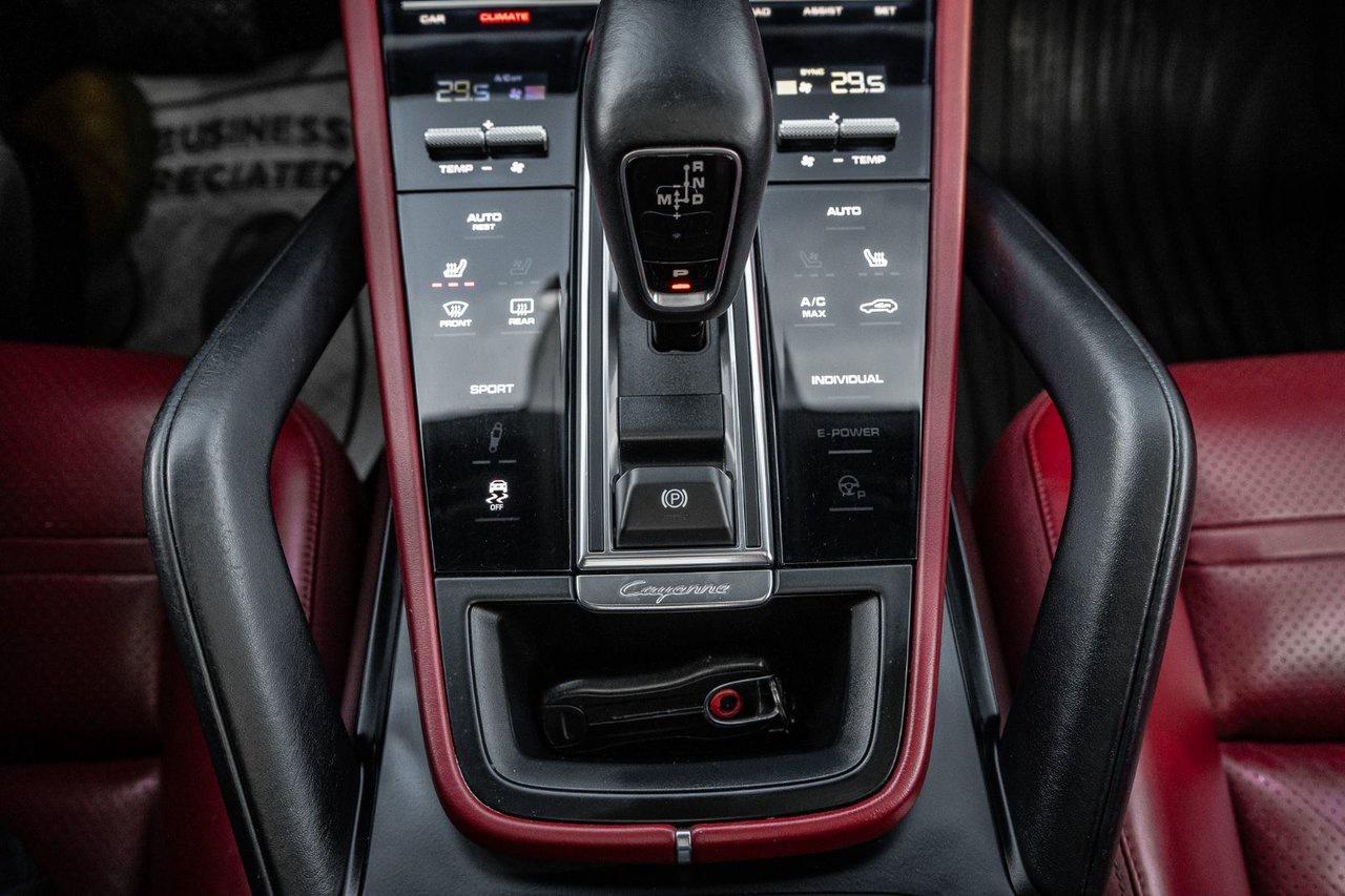 2019 Porsche Cayenne  Photo