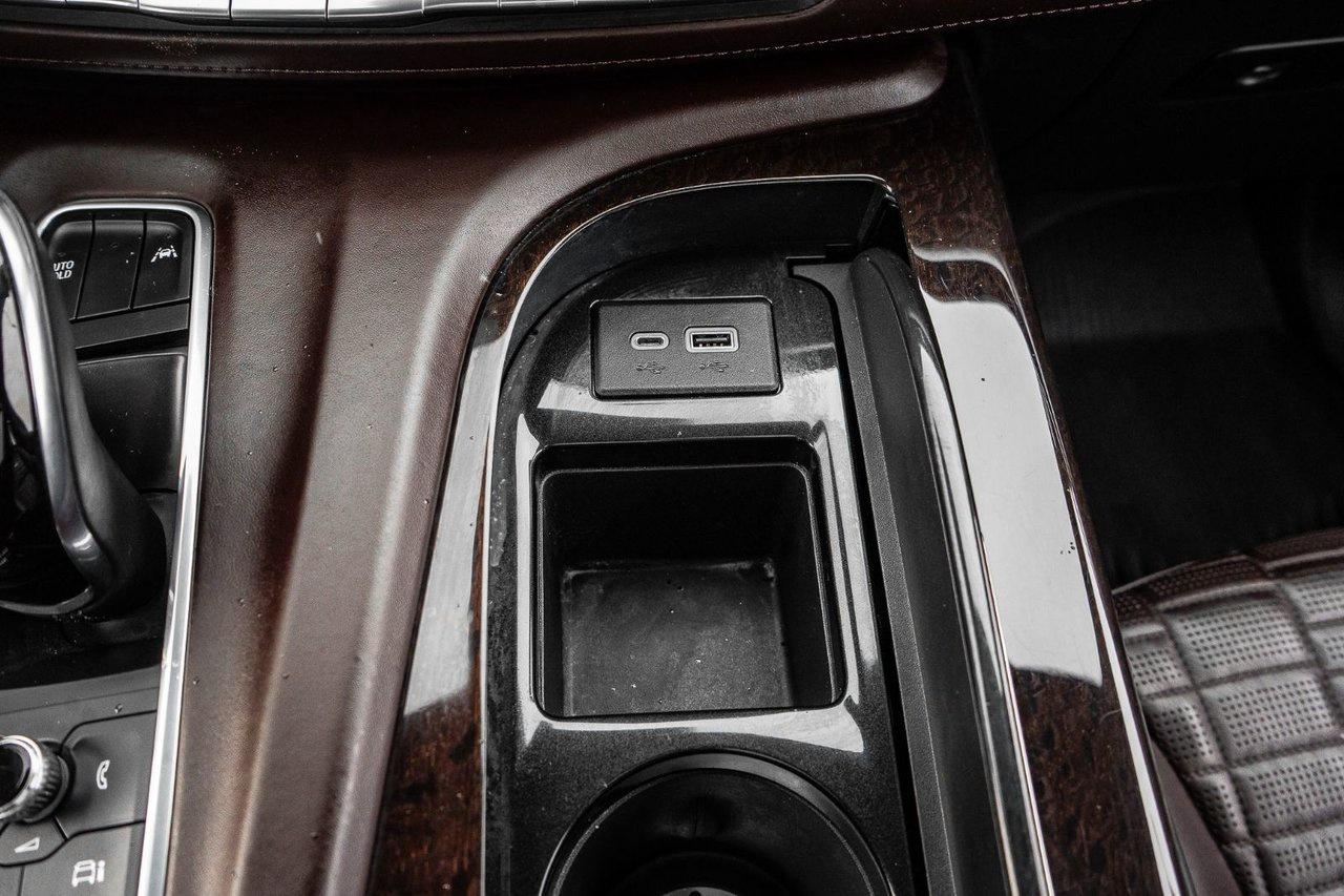 2021 Cadillac Escalade ESV Sport Platinum Photo