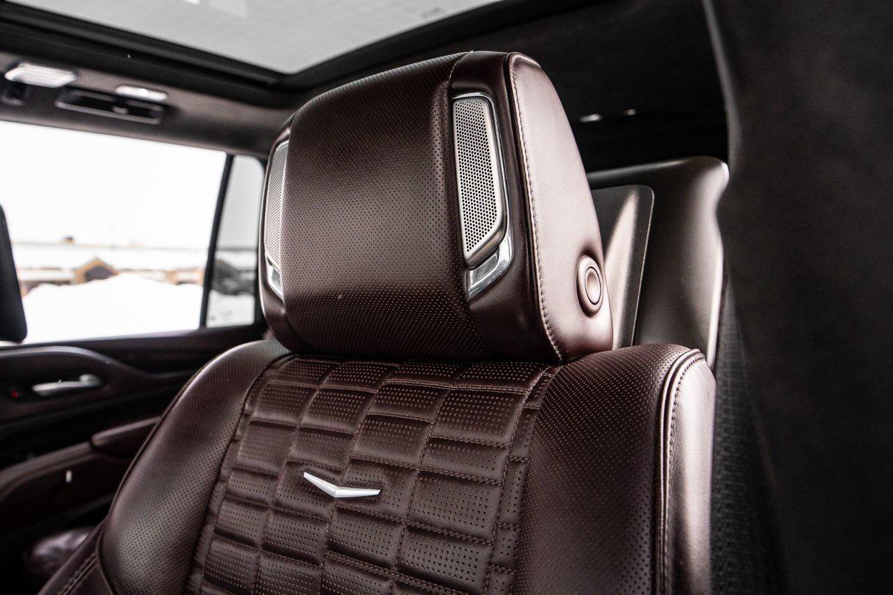 2021 Cadillac Escalade ESV Sport Platinum Photo