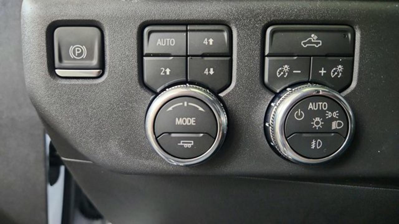 13570919