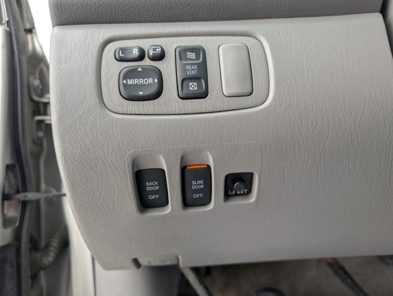13570964