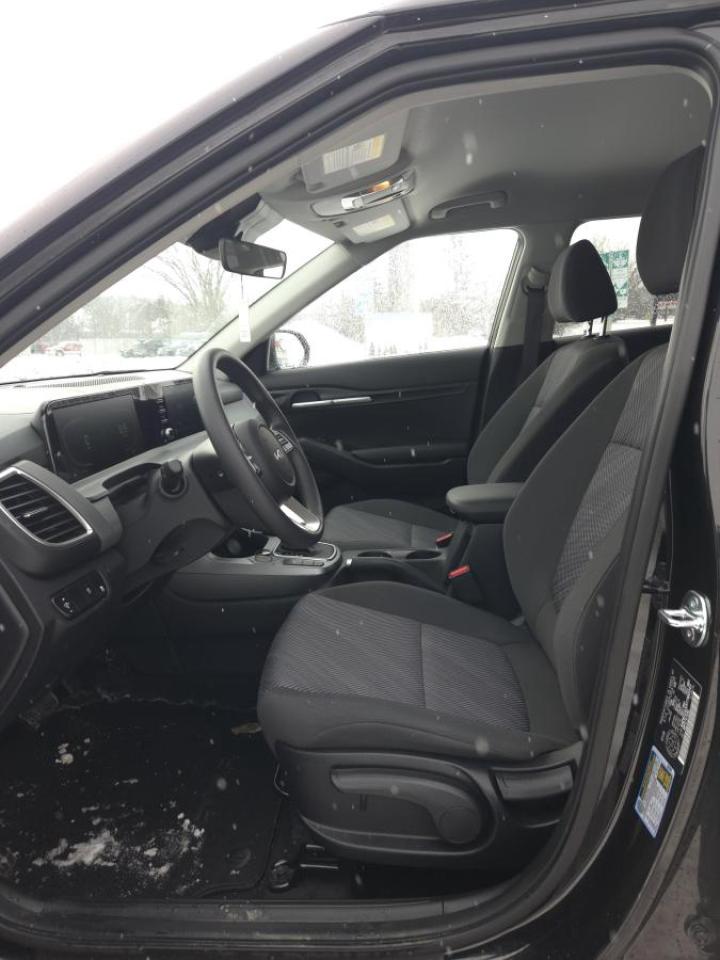 2026 Kia Seltos LX FWD Photo