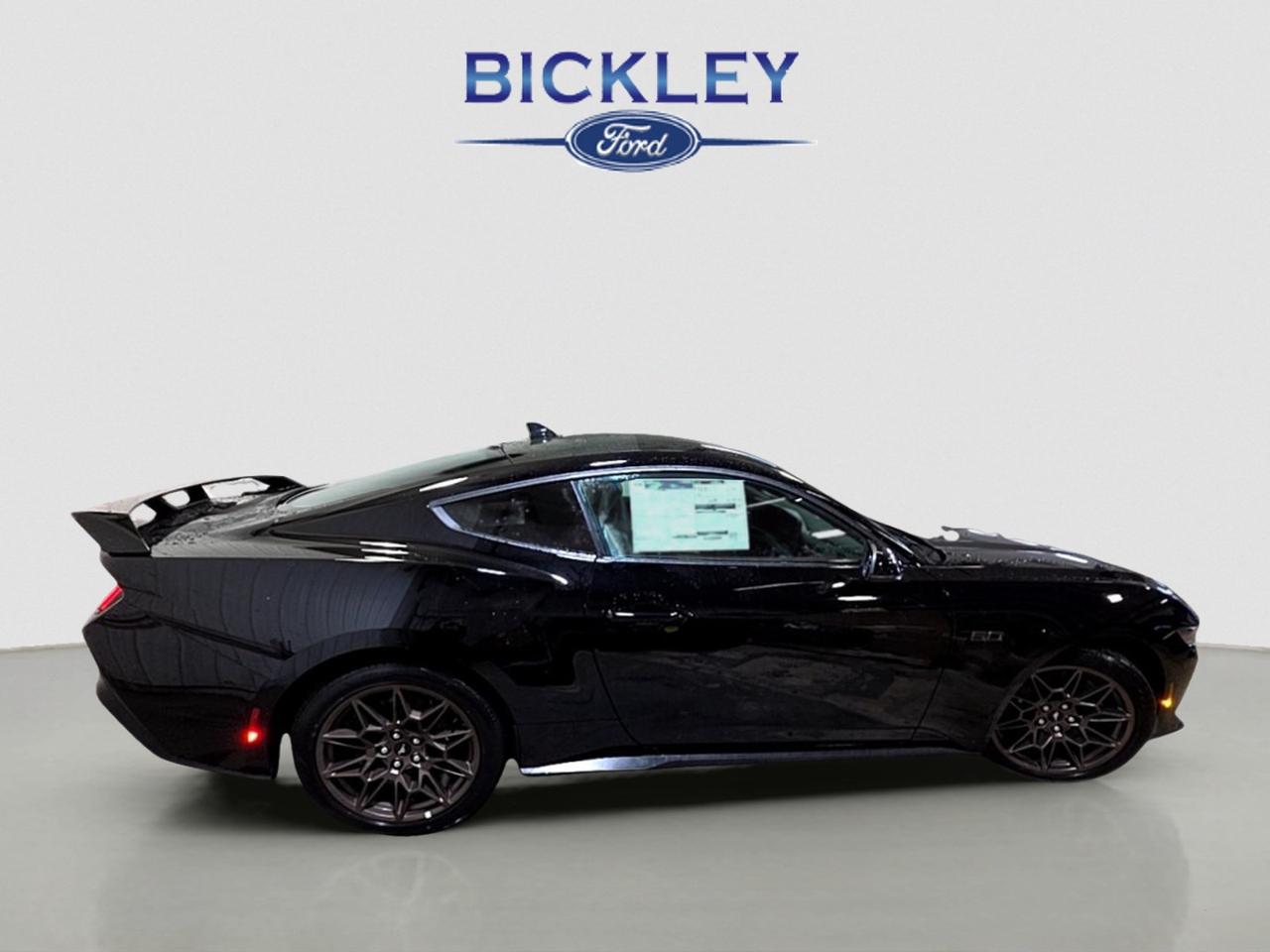 2026 Ford Mustang GT Premium Photo3