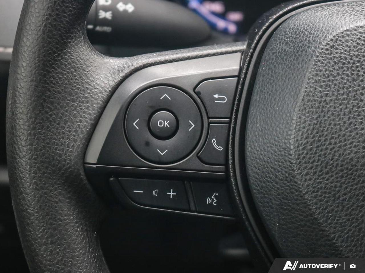 2024 Toyota RAV4 Hybrid LE Photo