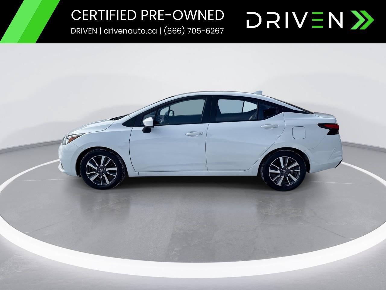 2022 Nissan Versa SV CVT Photo4