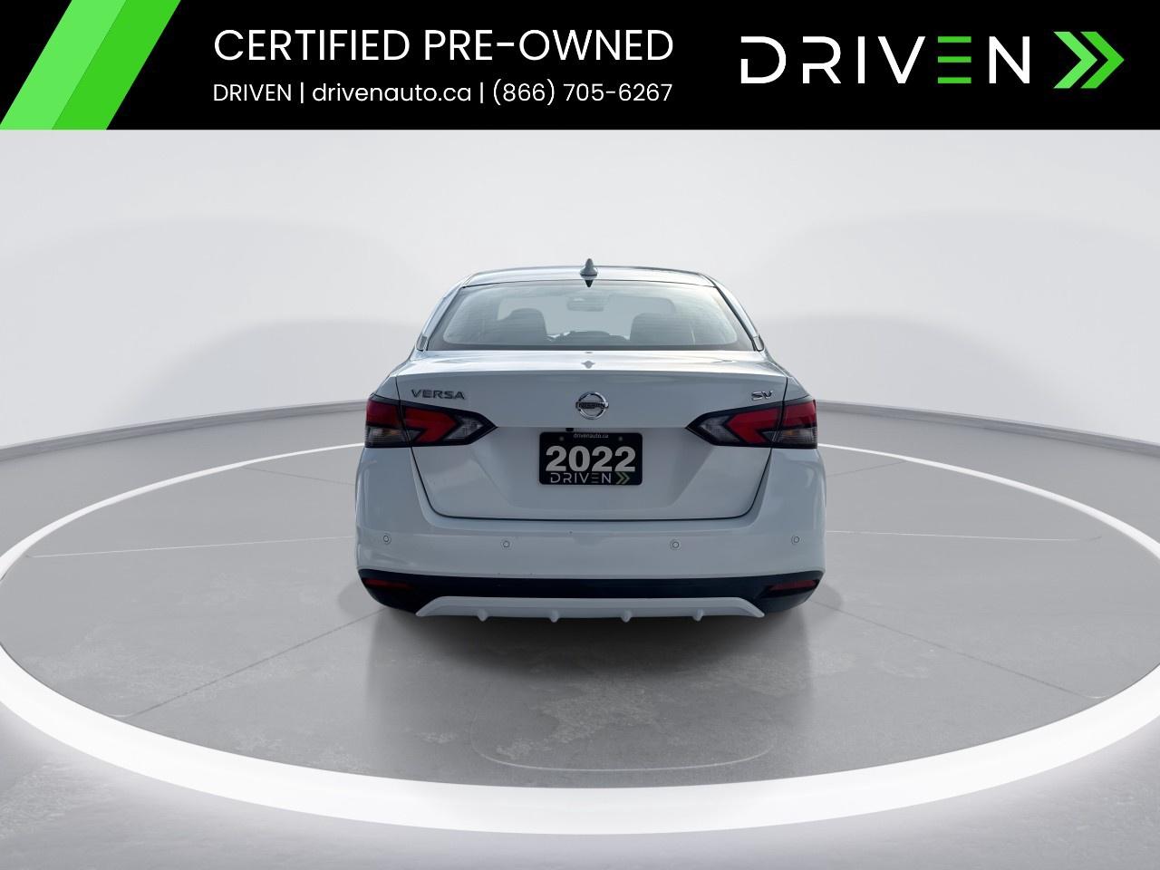 2022 Nissan Versa SV CVT Photo