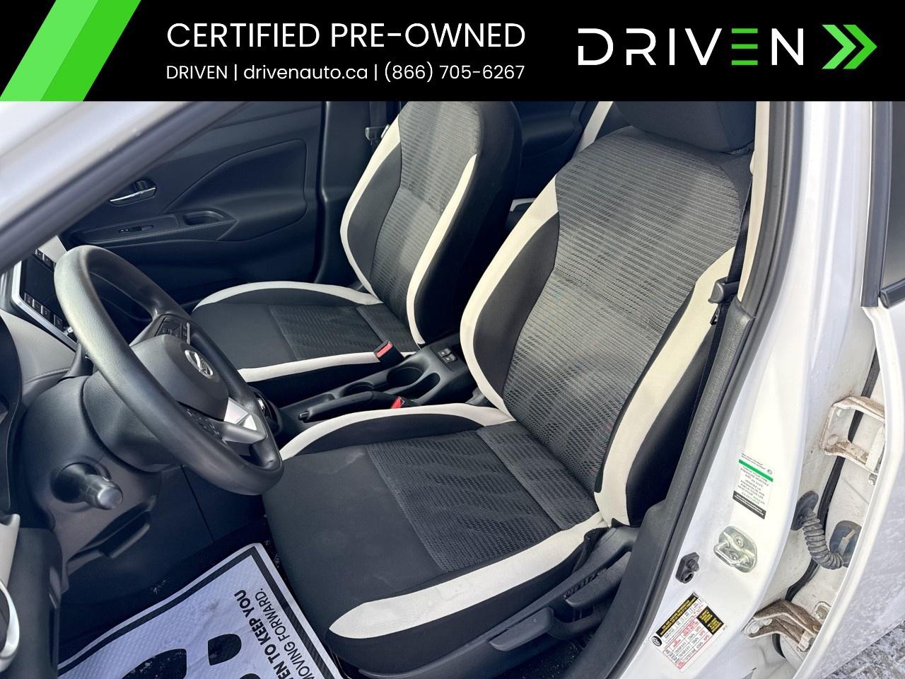 2022 Nissan Versa SV CVT Photo