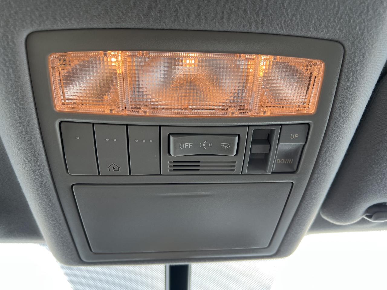 2013 Toyota Venza V6 AWD PREMIUM PACKAGE Photo