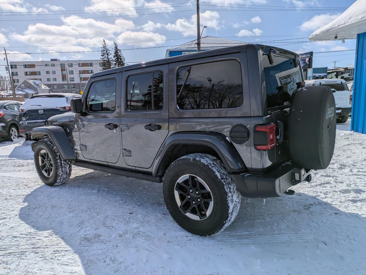2019 Jeep Wrangler SAHARA 4X4 Photo