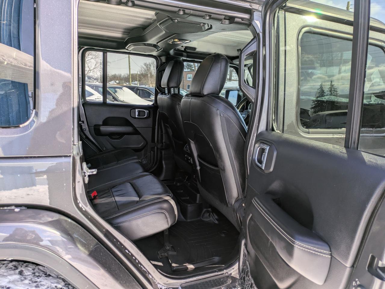 2019 Jeep Wrangler SAHARA 4X4 Photo