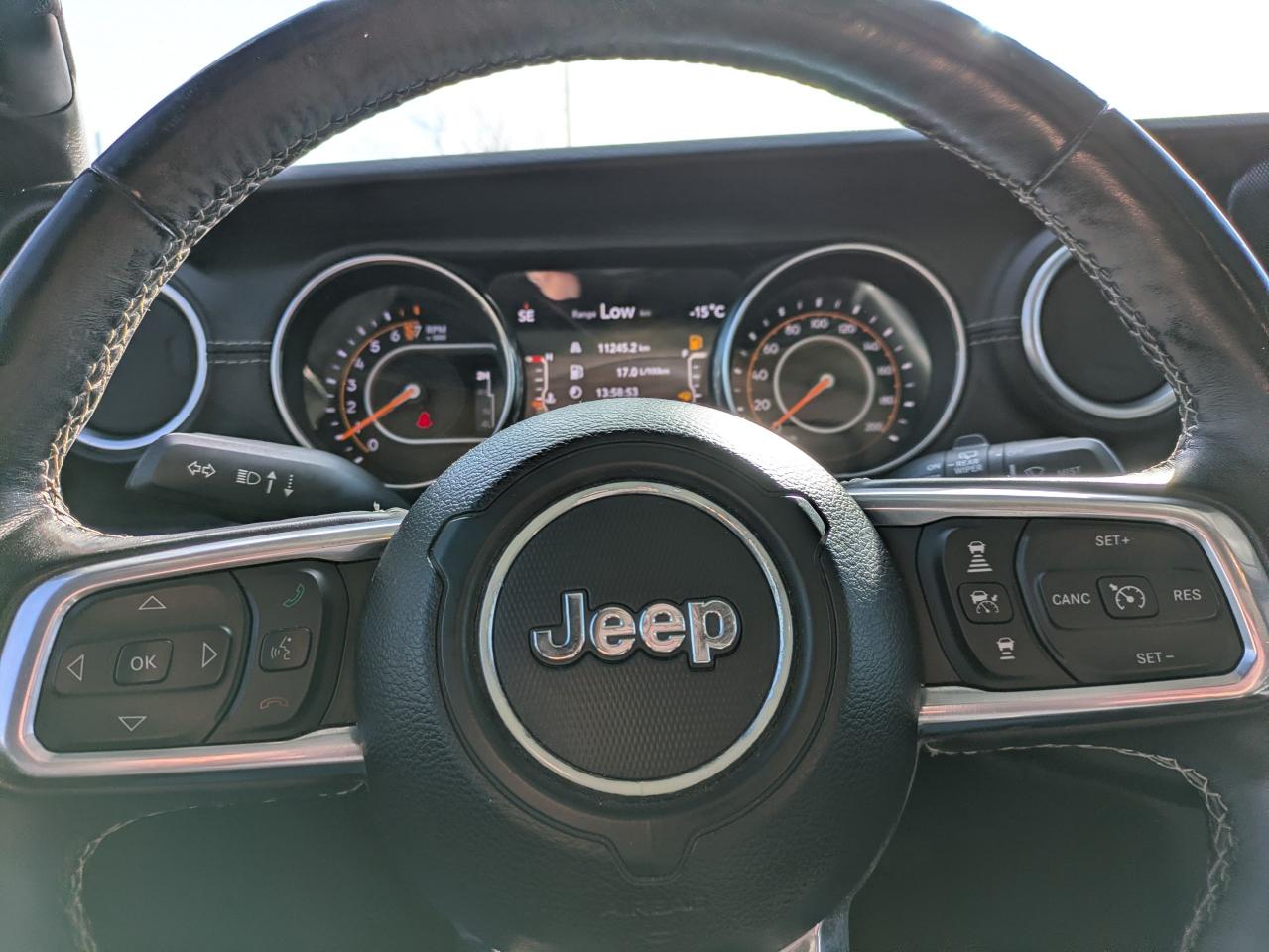 2019 Jeep Wrangler SAHARA 4X4 Photo