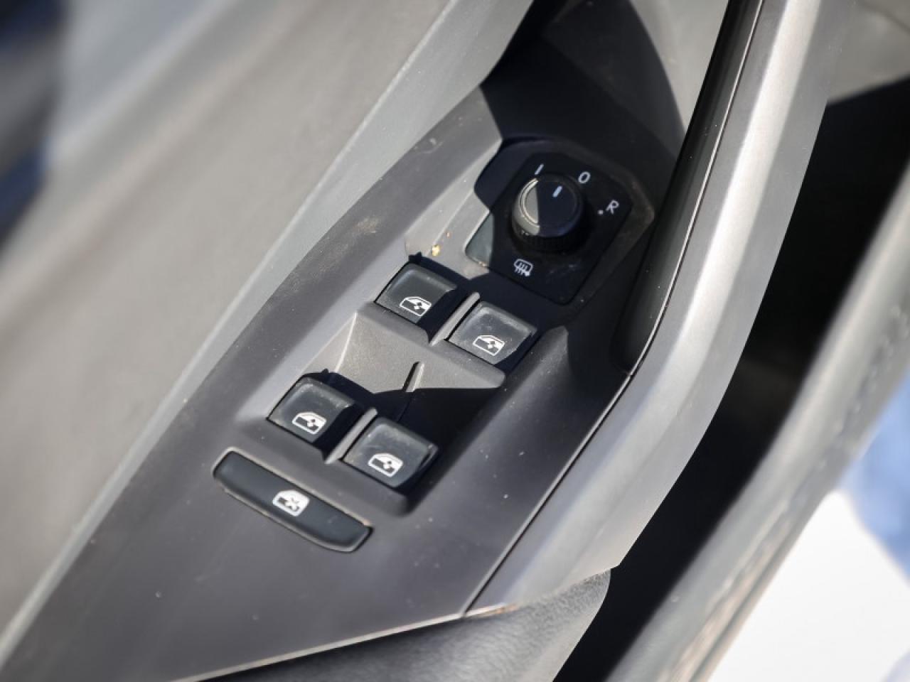 2019 Volkswagen Jetta GLI Manual Photo