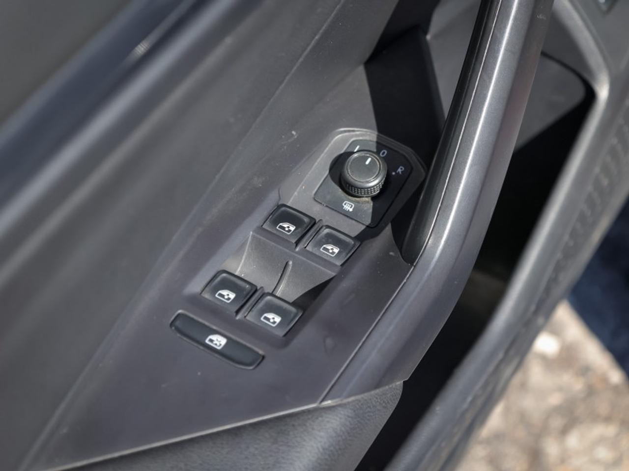 2019 Volkswagen Jetta GLI Manual Photo