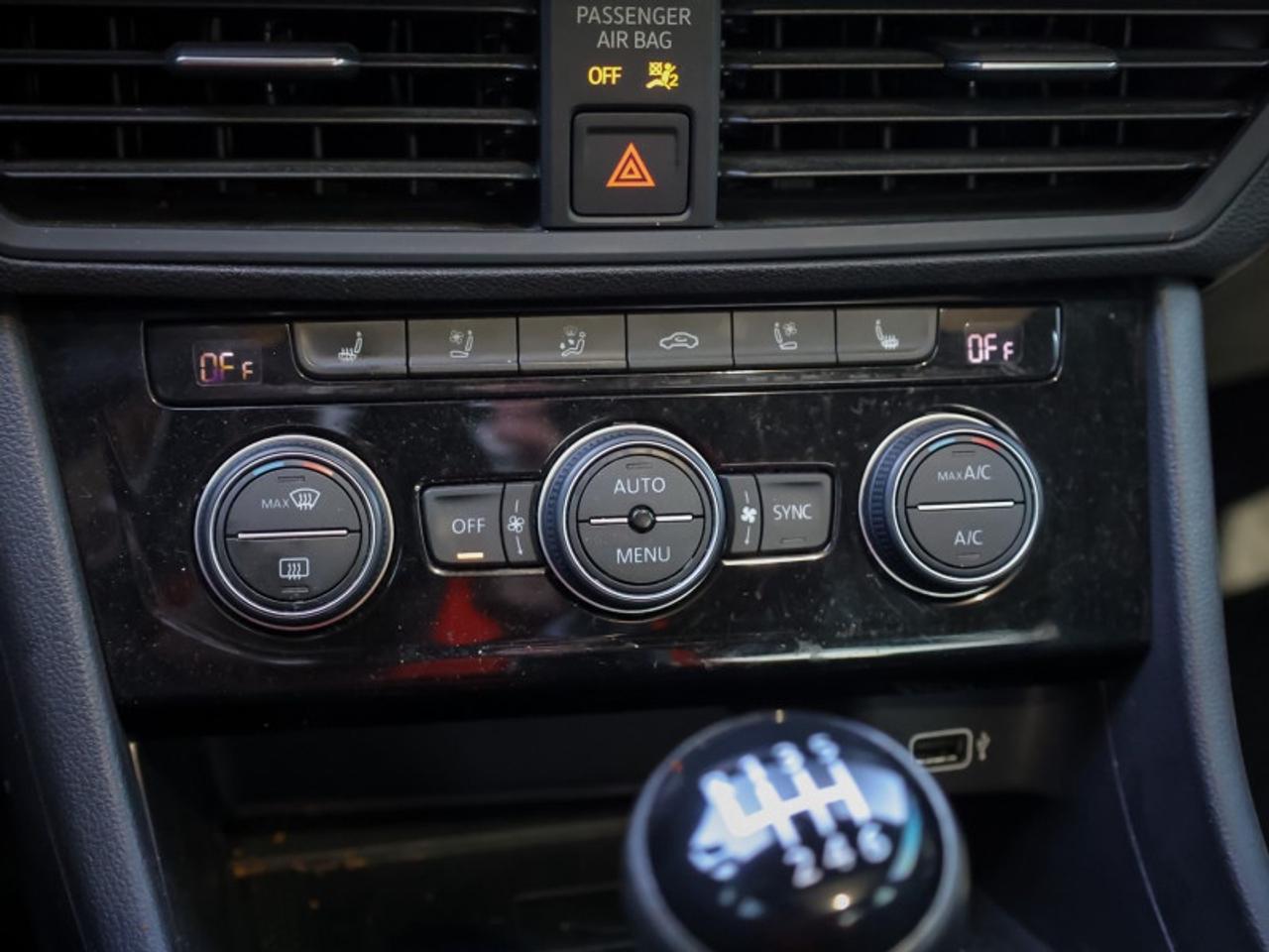 2019 Volkswagen Jetta GLI Manual Photo