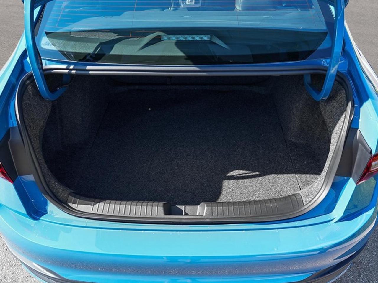 2026 Volkswagen Jetta Highline  - Cooled Seats Photo