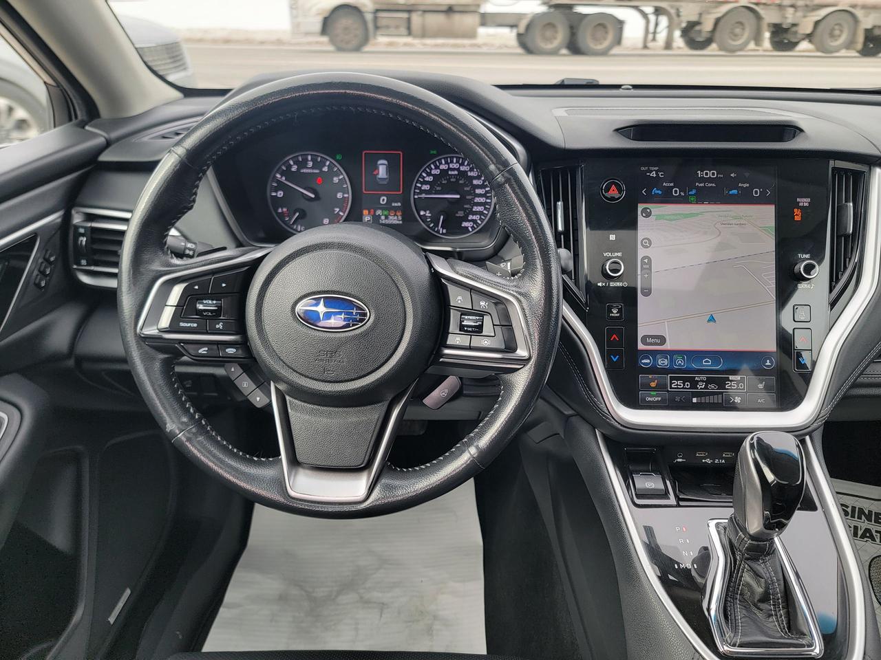 2022 Subaru Outback LIMITED Photo