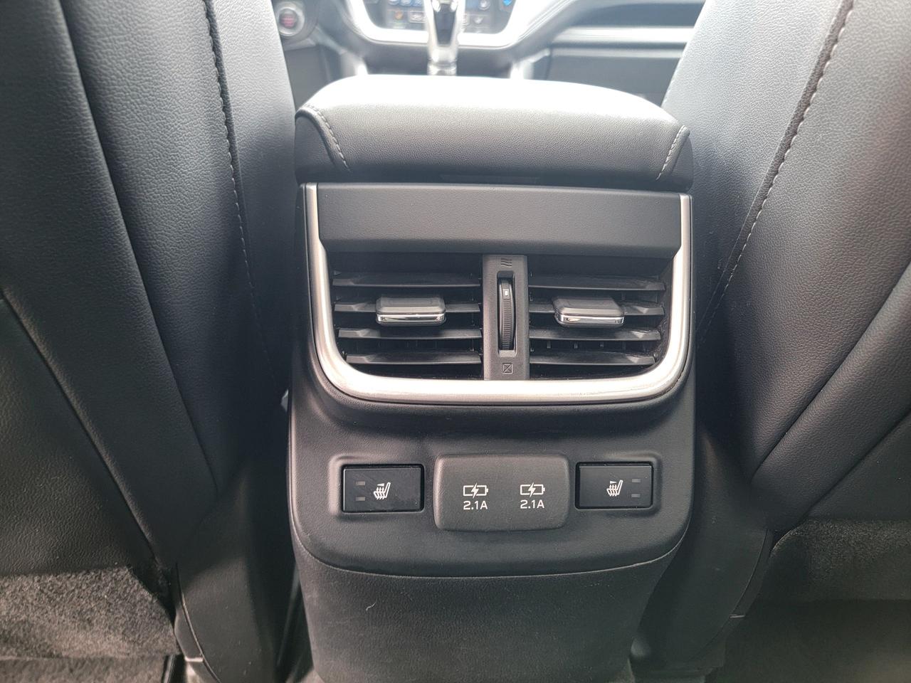 2022 Subaru Outback LIMITED Photo