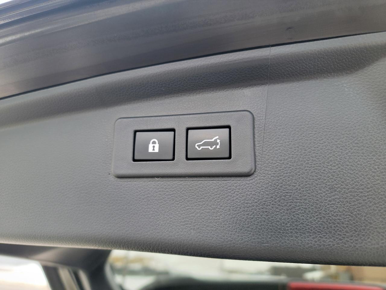 2022 Subaru Outback LIMITED Photo