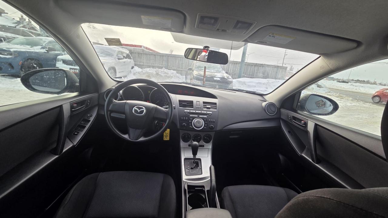 2010 Mazda MAZDA3 GX, WELL MAINTAINED, AUTOMATIC, CERTIFIED Photo