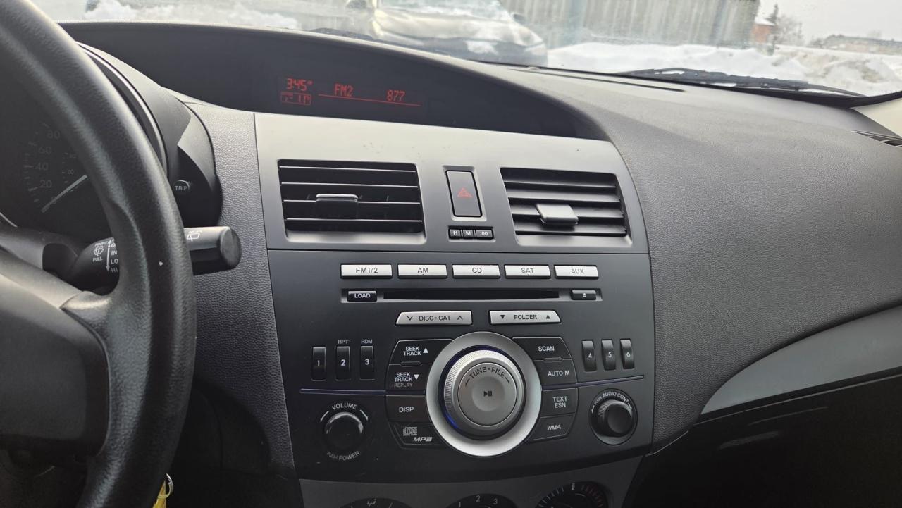 2010 Mazda MAZDA3 GX, WELL MAINTAINED, AUTOMATIC, CERTIFIED Photo