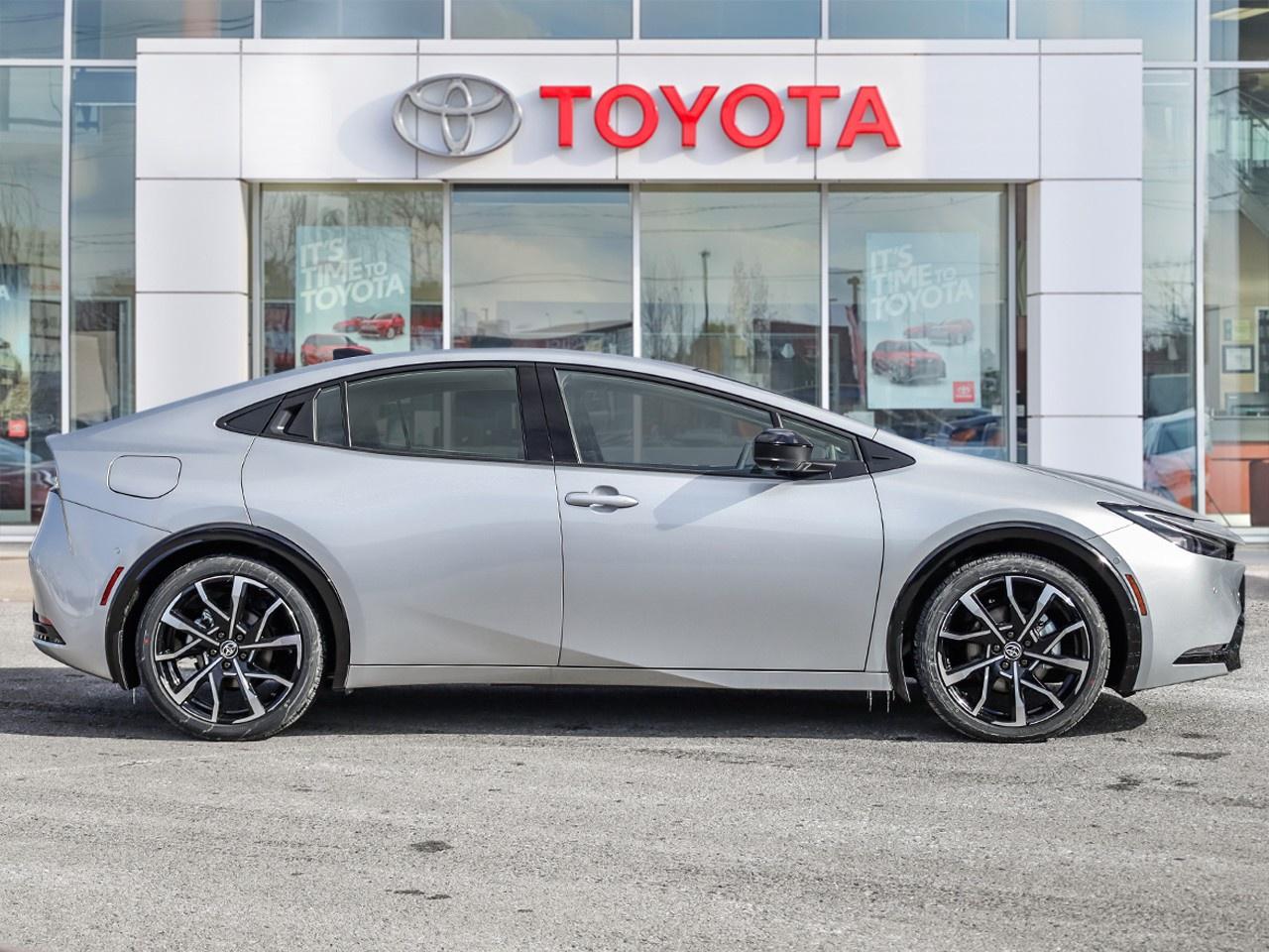 2026 Toyota Prius Plug-In Hybrid XSE Premium $8000 IN TOTAL SAVINGS AVAILABLE!! Photo3