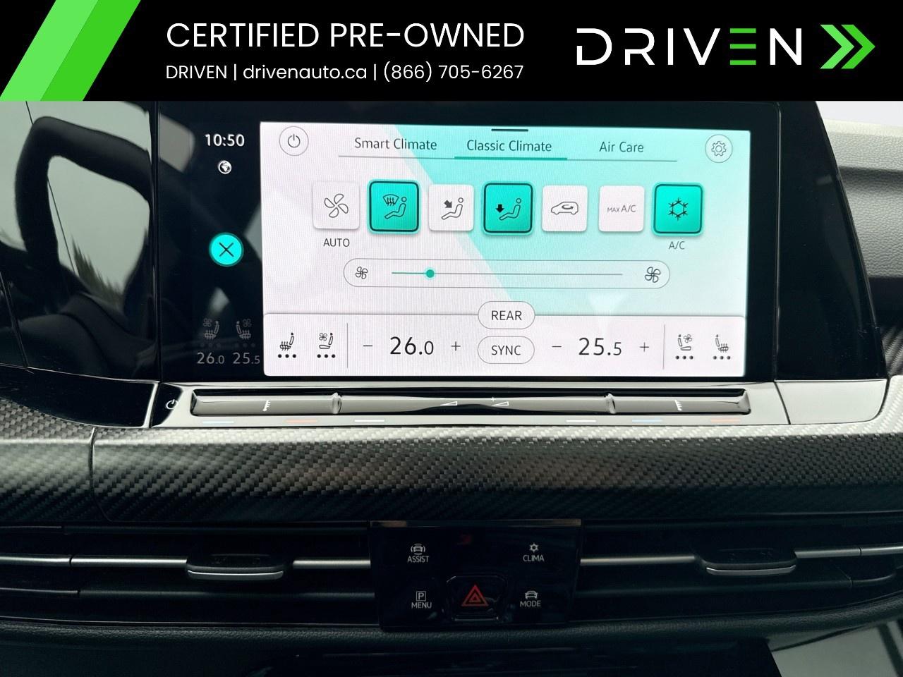 2024 Volkswagen Golf R DSG Photo