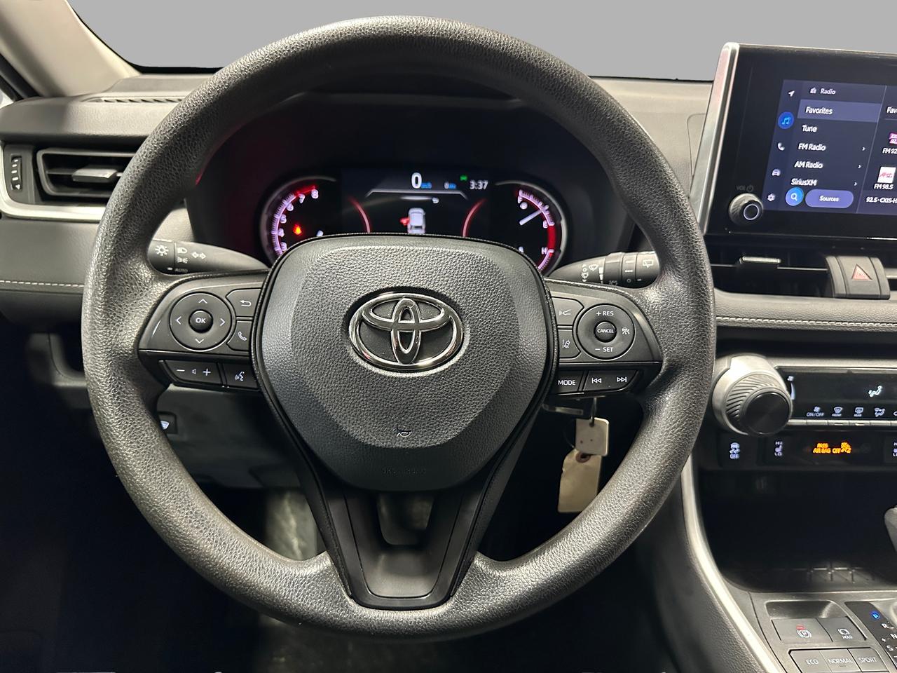 2023 Toyota RAV4 LE | CLEAN CARFAX | AWD | HEATED SEATS | Photo