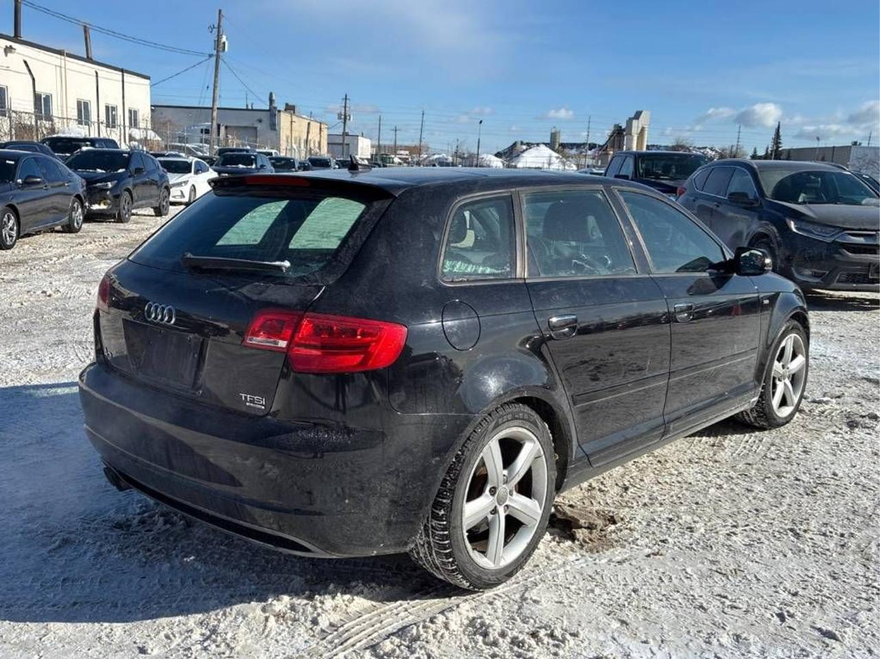 2013 Audi A3 Progressiv AWD 1-OWNER, DEALER-SERVICED, LEATHER! Photo9