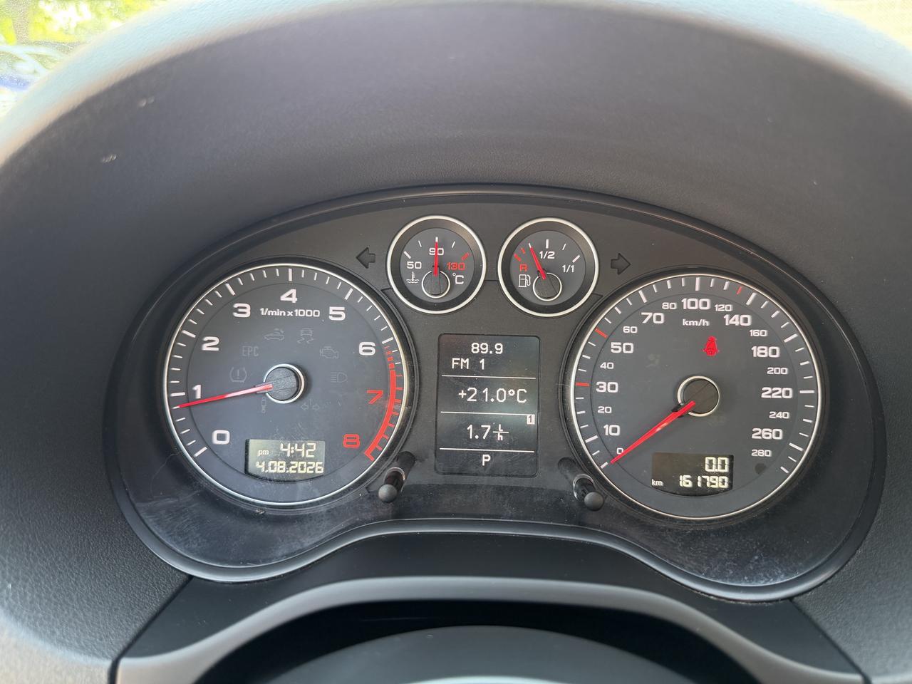 13571618