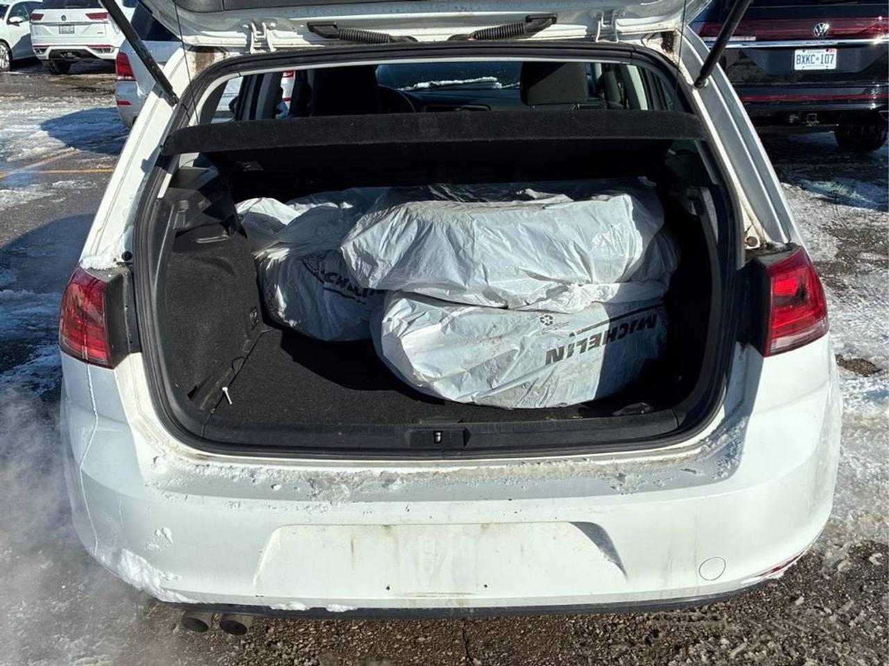 2016 Volkswagen Golf Trendline AUTO, HEATED SEATS, BACK-UP CAMERA!!! Photo23