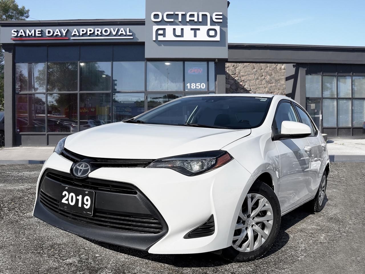 2019 Toyota Corolla LE - Photo #1