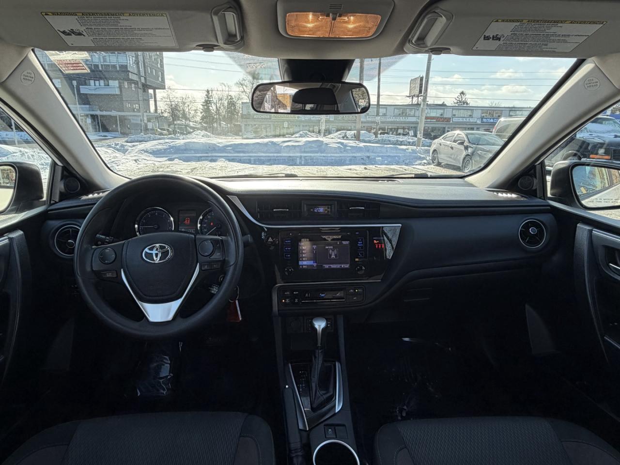 2019 Toyota Corolla LE CVT Photo