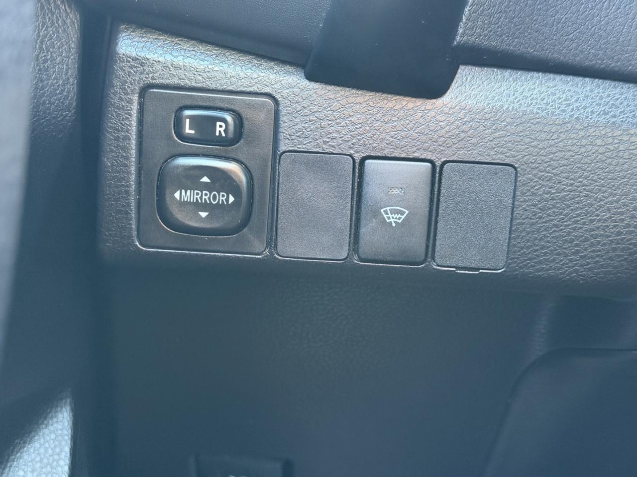 2019 Toyota Corolla LE CVT Photo