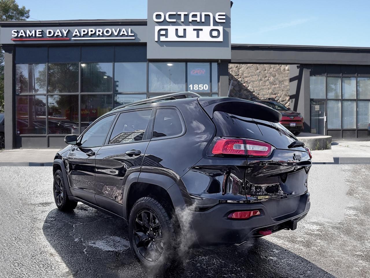 2018 Jeep Cherokee Trailhawk 4X4 Photo
