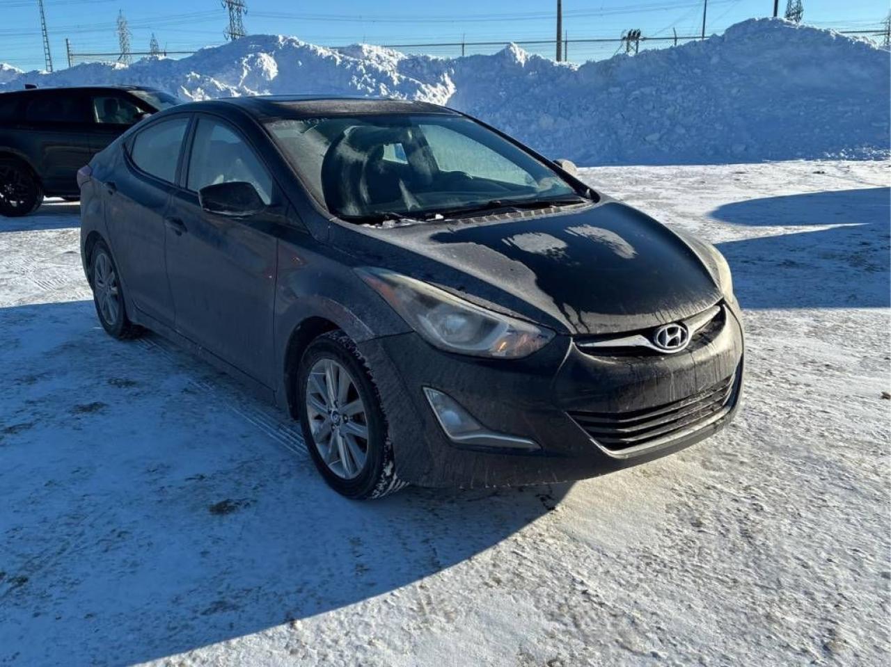 2015 Hyundai Elantra Sport Appearance pkg, AUTO, SUNROOF, HEATED SEATS! Photo