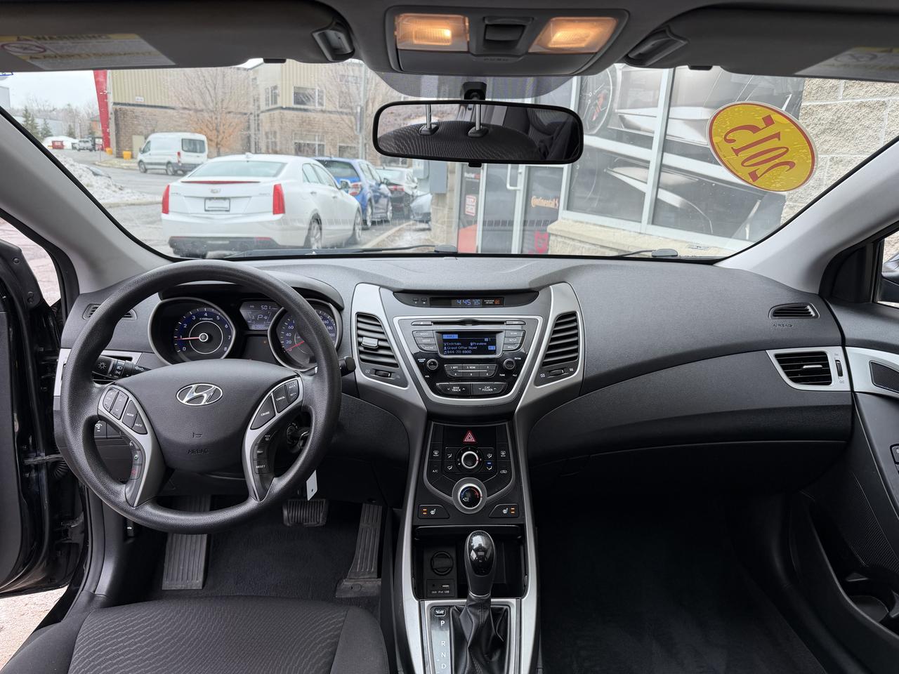 2015 Hyundai Elantra Sport Appearance pkg, AUTO, SUNROOF, HEATED SEATS! Photo18