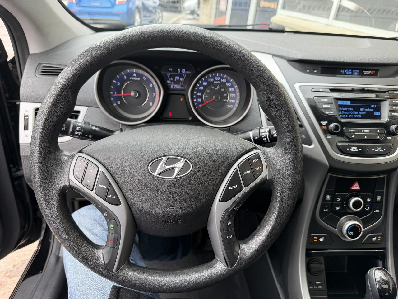 2015 Hyundai Elantra Sport Appearance pkg, AUTO, SUNROOF, HEATED SEATS! Photo19