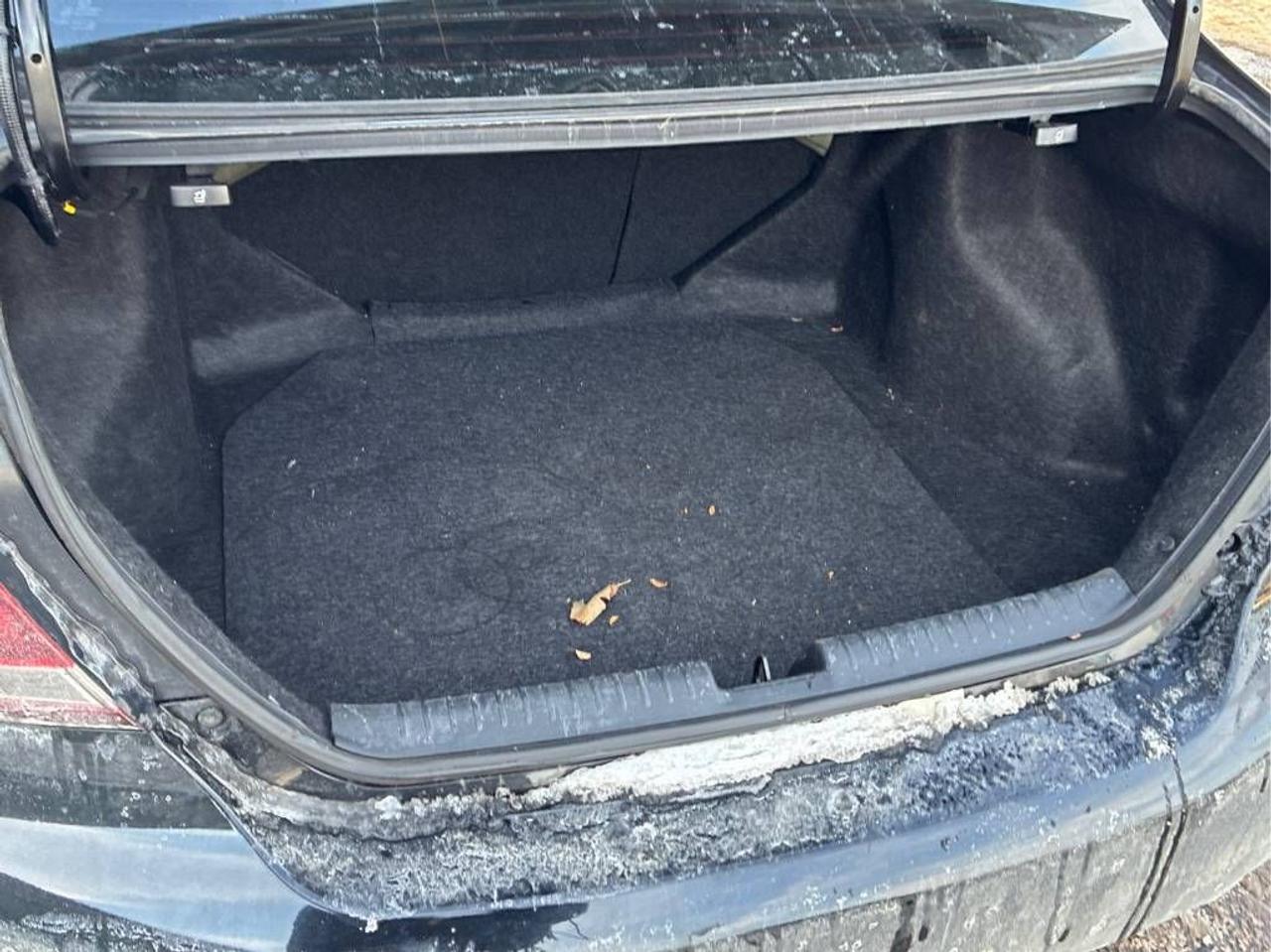 2013 Honda Civic Touring AUTO, LEATHER, SUNROOF, NAV, HEATED SEATS! Photo26